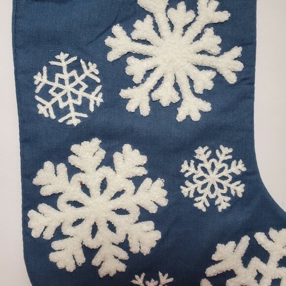 Christmas Stocking Snowflakes Raised Blue White 18" Holiday Home Decor xmas NEW - Picture 3 of 8